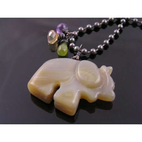 Carved Agate Elephant Necklace