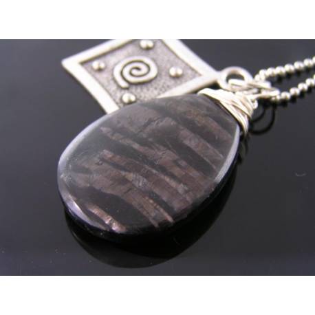 Hyperstene with Abstract Spiral Pendant Necklace