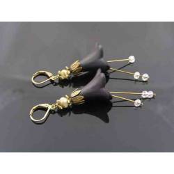Black Flower Earrings with sparkling Crystals 
