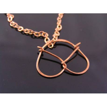 Pretzel Charm, Trace Chain