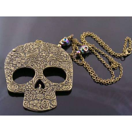 Huge Skull Necklace