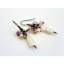  Romantic Pearl and Crystal Earrings