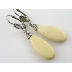 Pale Cream Mookaite Earrings