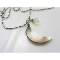 Mother-of-Pearl Crescent Moon Necklace