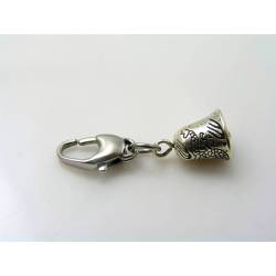 Zipper Pull with Skull