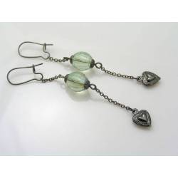 Light Weight Dark Heart Earrings