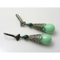 Vintage Style Green and Black Earrings