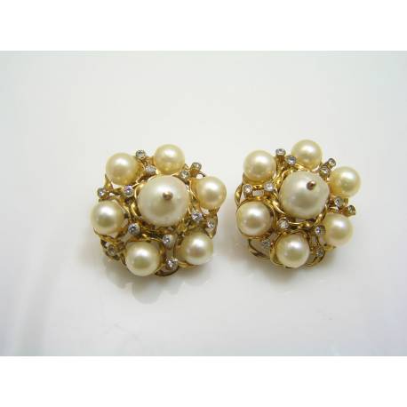 Large Clip-on Earrings with genuine Pearls