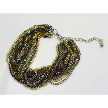 28 Strand Curb Link Bracelet